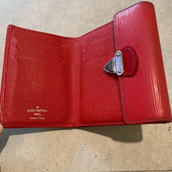Authentic Louis Vuitton wallet red leather - Picture 4 of 10